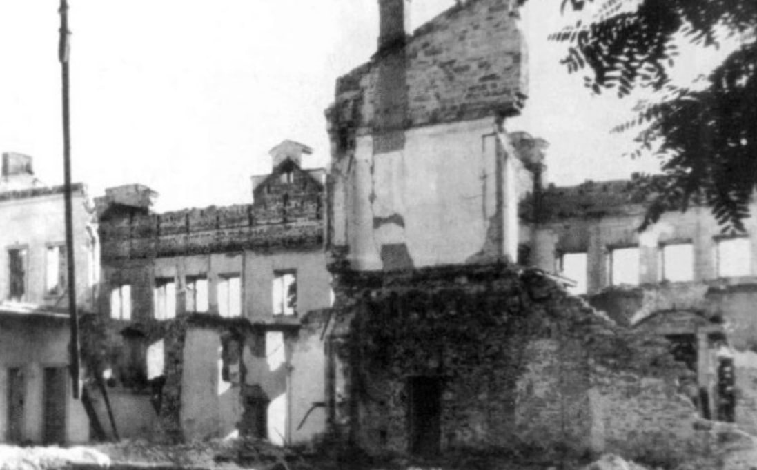 Зруйнований дім Скарлато (1940-і роки)